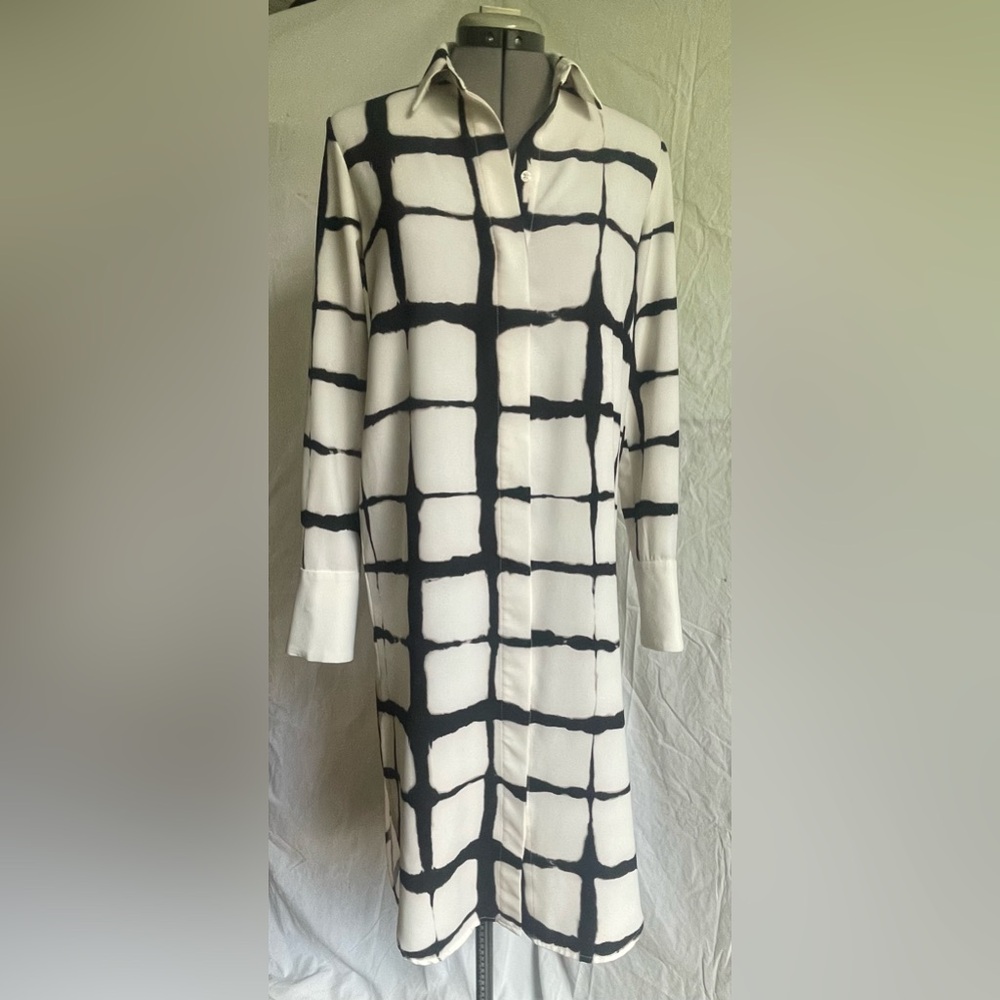 Long/ midi-length Shirt dress